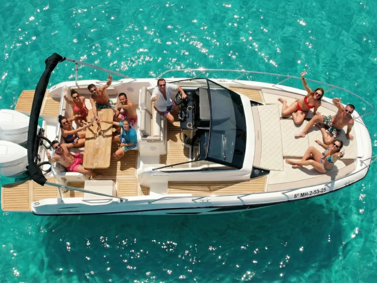 Boat rental Quicksilver Activ 875 Sundeck in Ibiza Town on Samboat