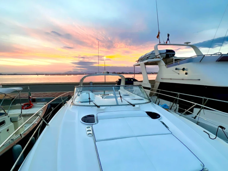 Bavaria Bavaria 37 Sport charter bareboat or captained in  Roses