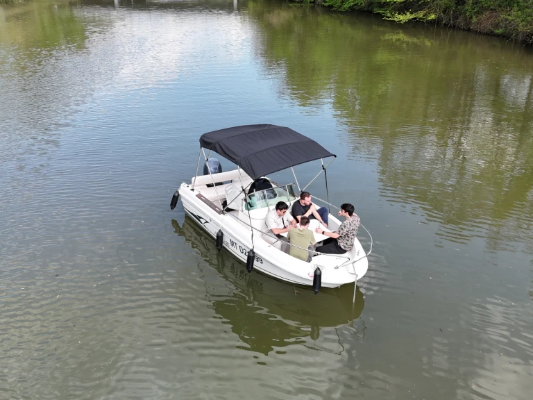 Jeanneau Cap Camarat 515 charter bareboat or captained in  Metz