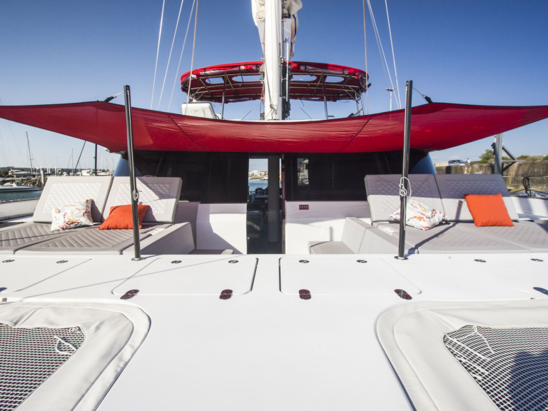 Sun Reef Sunreef 50 charter bareboat or captained in  Pointe-à-Pitre