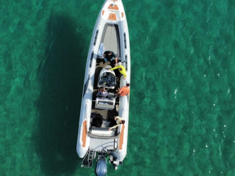 RIB rental in Agiokampos - Marvel 930