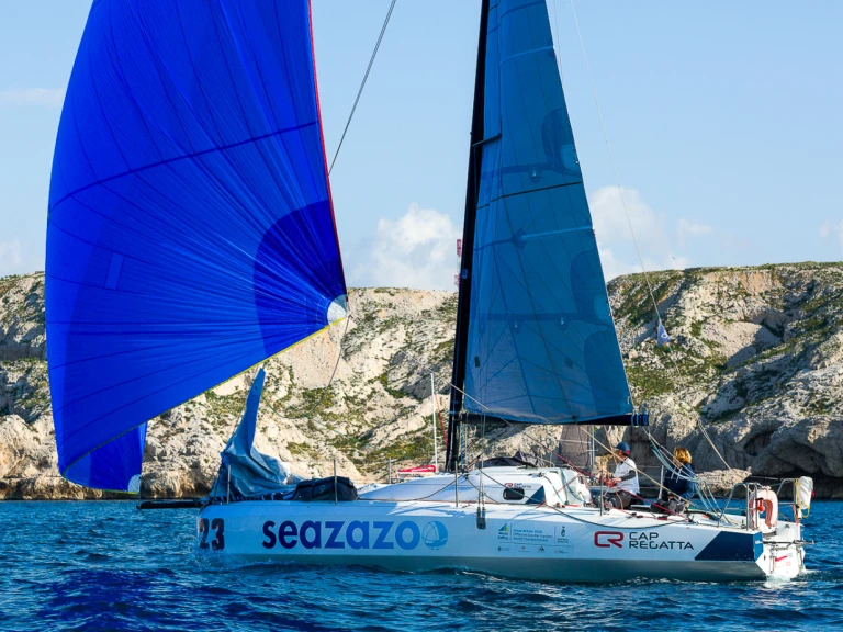 Jeanneau sun fast 30 0D charter bareboat or captained in  Marseille