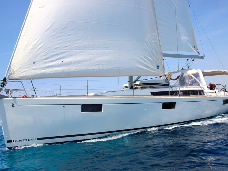 Sailboat for rent Port de Barcelona at the best price