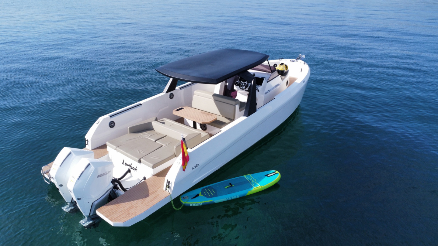 Sp 35 Rent a Motorboat Sole SP 35 in Port d'Alcudia | SamBoat