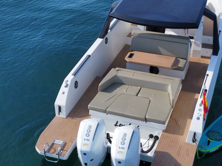 Sole SP 35 charter bareboat or captained in  Port d'Alcudia