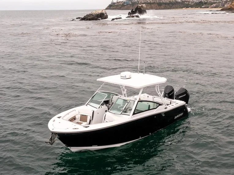 Yacht charter West Palm Beach cheap 272 DC 