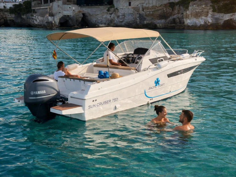Pacific Craft Pacific Craft 750 SC in Palma de Mallorca on SamBoat