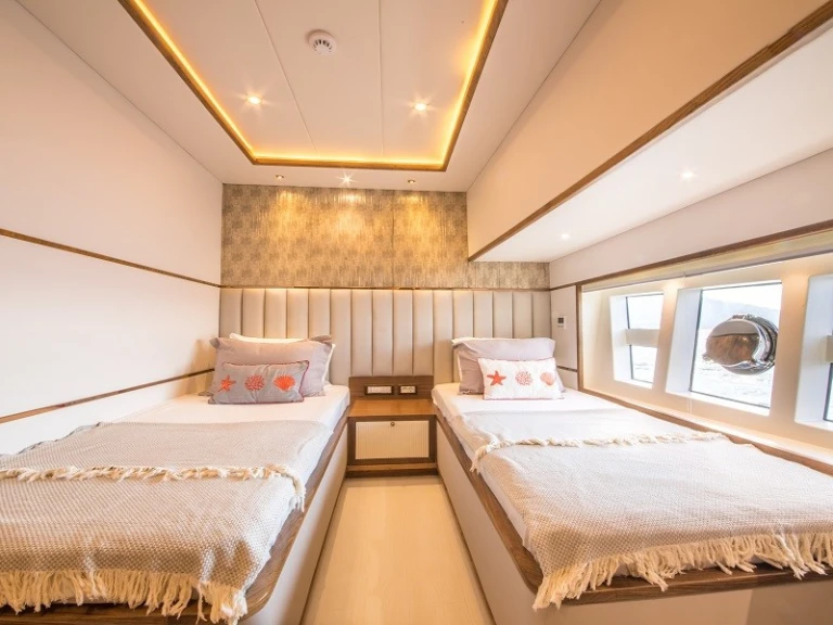 Luxury Yacht rental in Bodrum -  Motoryacht