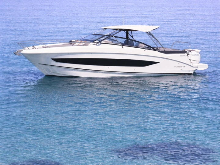 Boat rental Bénéteau Flyer 10 in Antibes on Samboat