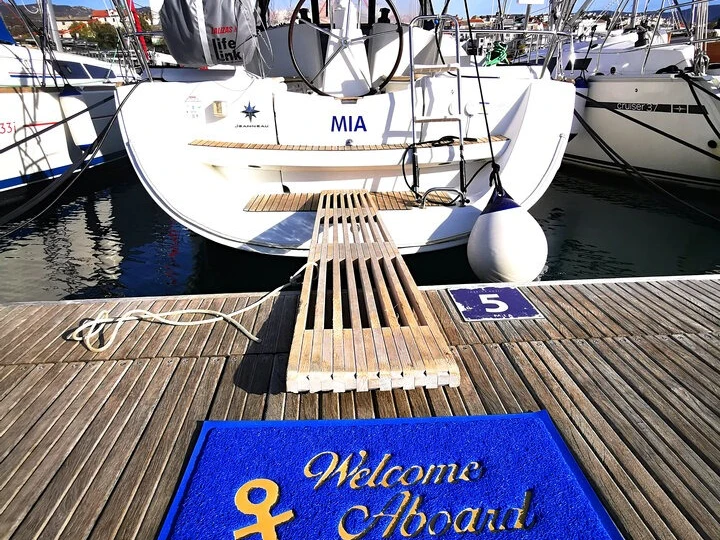 Boat rental Jeanneau Sun Odyssey 36i in Novi Vinodolski on Samboat