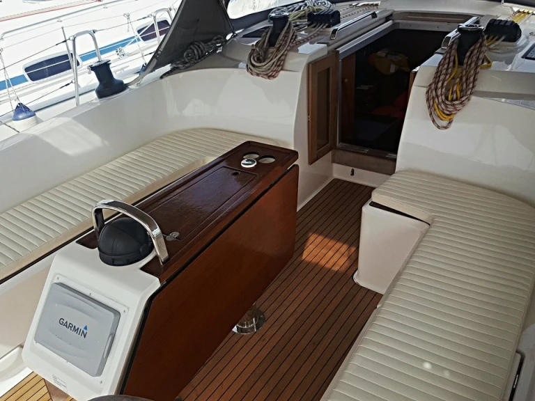 Sailboat rental in Novi Vinodolski - Bavaria Cruiser 46