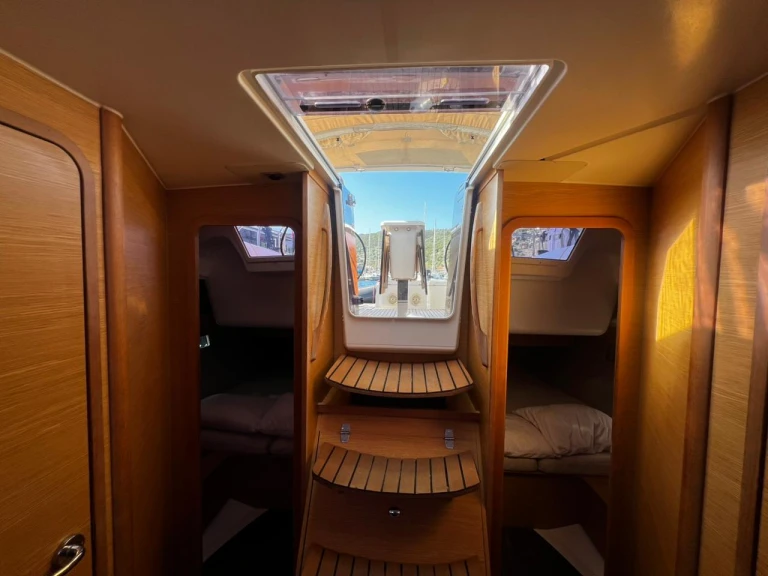 Bareboat Rental Sailboat Dufour with a boat licence