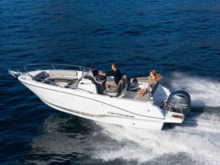 Motorboat rental in Positano - Jeanneau Cap Camarat 6.5 CC Serie 3