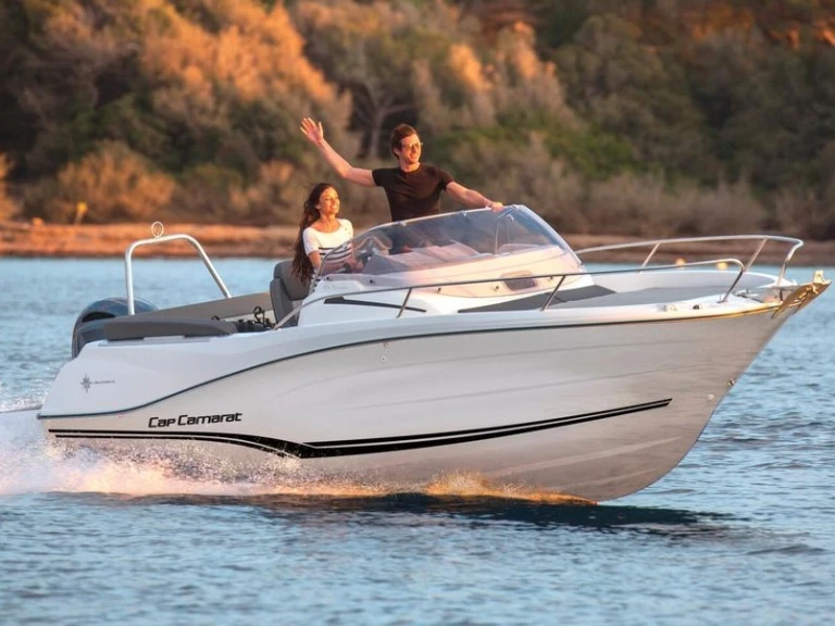 Jeanneau Cap Camarat 6.5 WA Serie 3 charter bareboat or captained in  Bormes-les-Mimosas