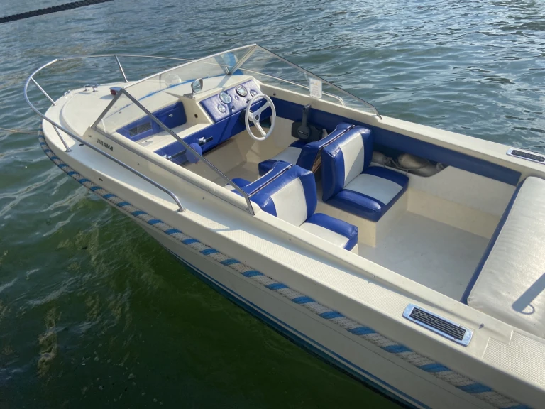 Motorboat rental with or without captain Rocca Paris