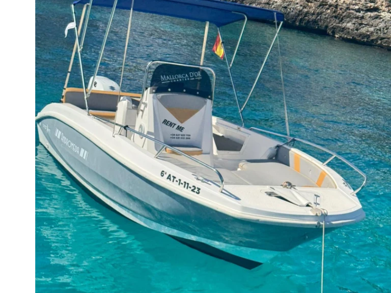 Orizzonti Andromeda 635 charter bareboat or captained in  Cala d'Or