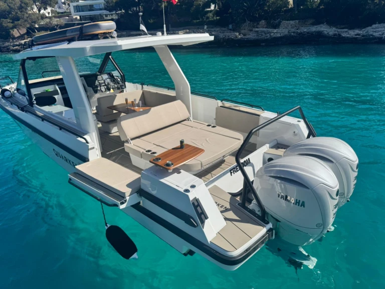 Bareboat Rental Motorboat Quarken with a boat licence