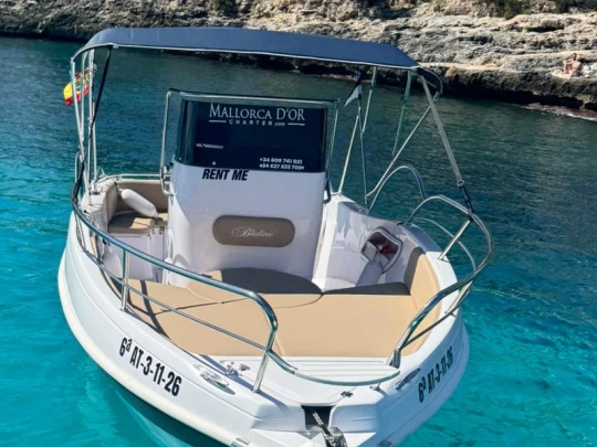 Motorboat rental with or without captain Blumax Marina De Cala D'Or