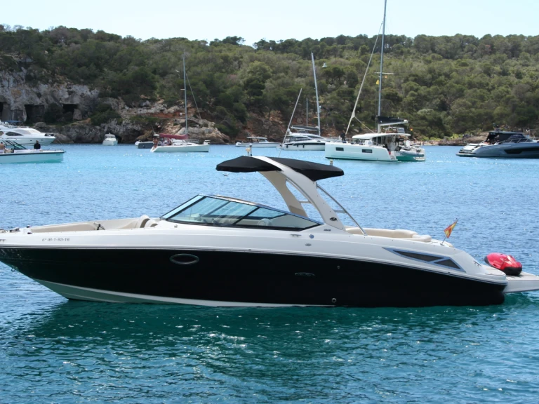 Motorboat rental in Portals Nous - Sea Ray SLX 310