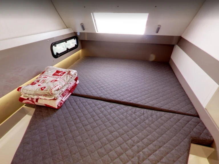 Bareboat Rental Catamaran Bali with a boat licence