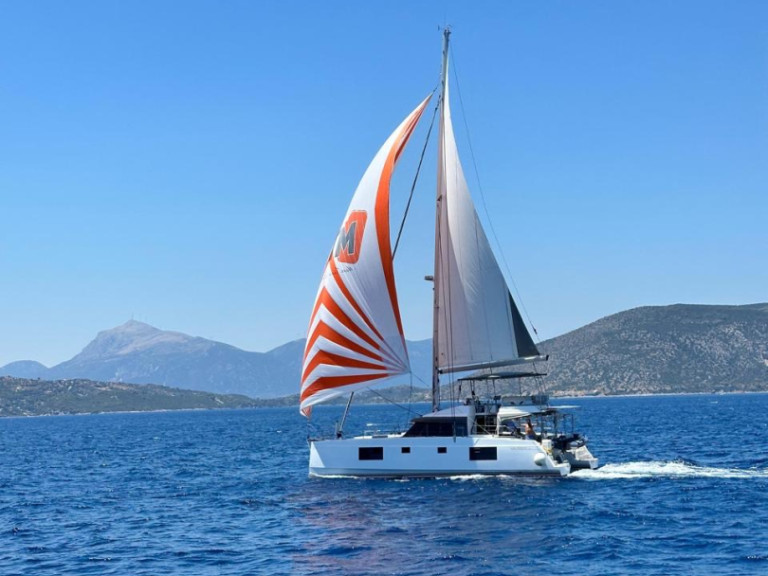 Nautitech Nautitech 46 Fly in Alimos on SamBoat