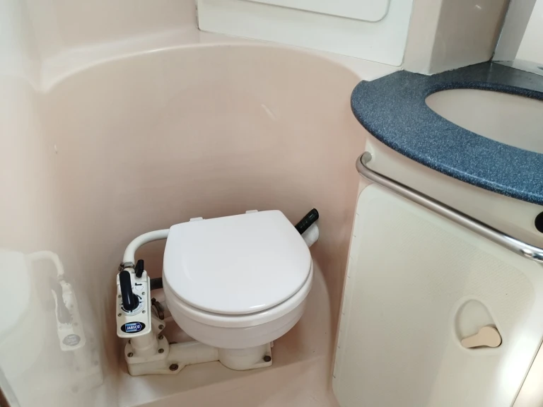 Rent a Bavaria Bavaria 40 Volos