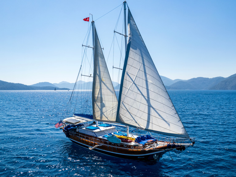 Sailboat rental in Fethiye -  Gulet Elena