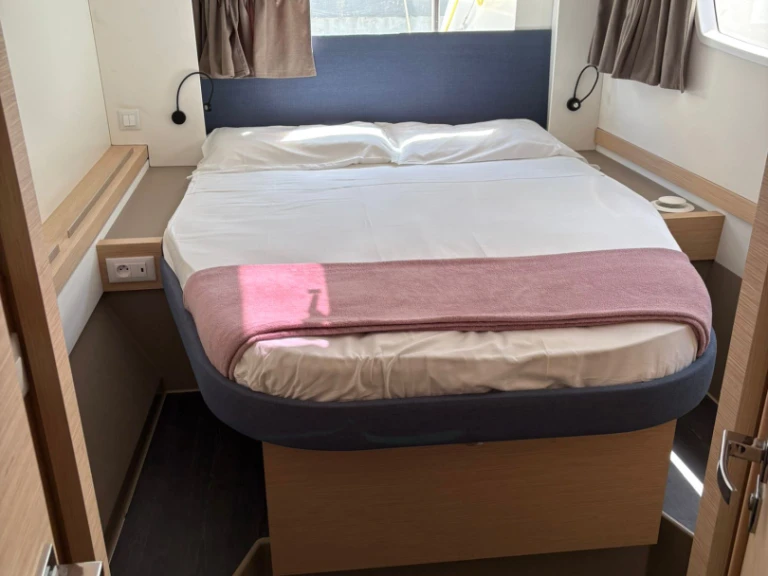 Fountaine Pajot Astrea 42 in Furnari on SamBoat