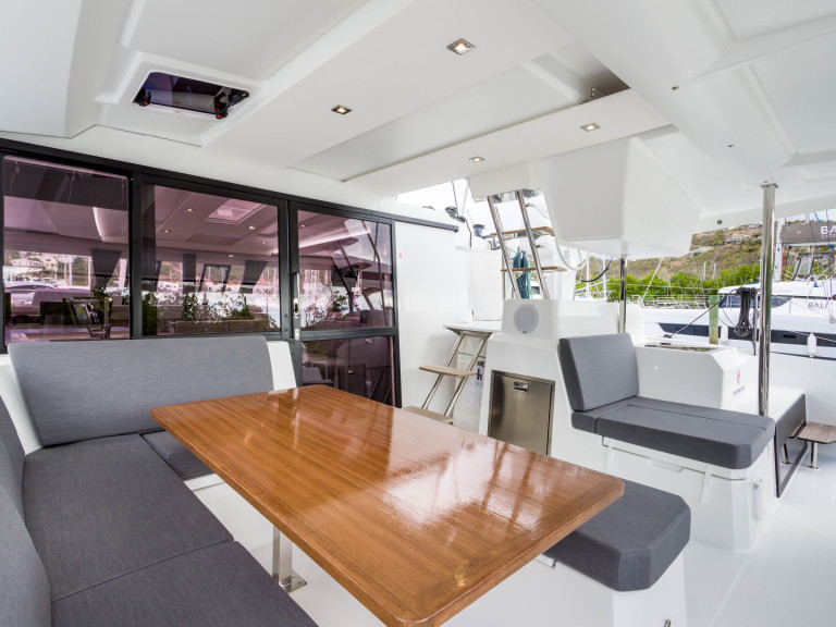 Yacht charter Tortola cheap Astrea 42
