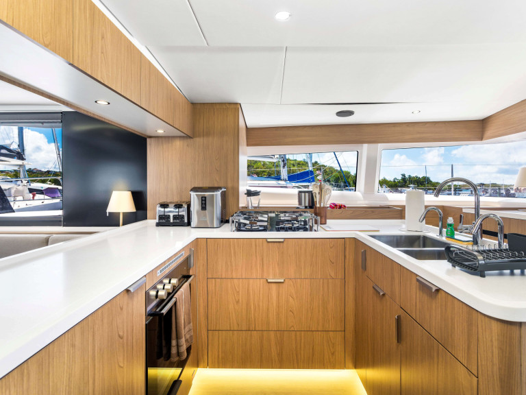 Bali Unspecified 5 cabs in Tortola on SamBoat