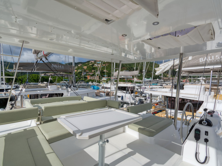 Boat rental Bali Bali 4.6 in Tortola on Samboat