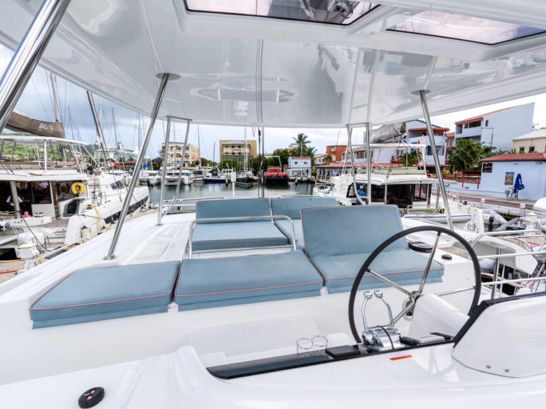 Lagoon Lagoon in Tortola on SamBoat