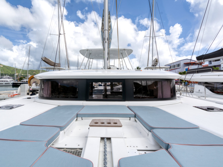 Yacht charter Tortola cheap Lagoon
