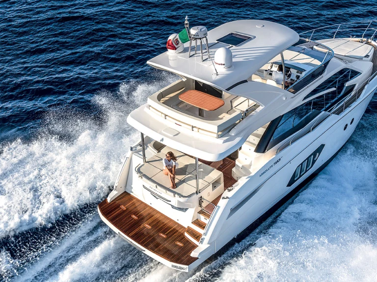 Luxury Yacht rental in Seget Donji - Absolute Yachts Absolute 50 Fly