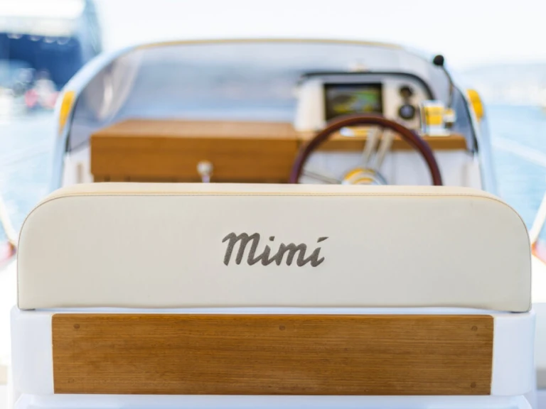 Boat rental Mimi LIBECCIO 7.5 wa in Port Grimaud on Samboat