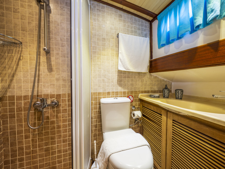 Sailboat for rent Fethiye at the best price