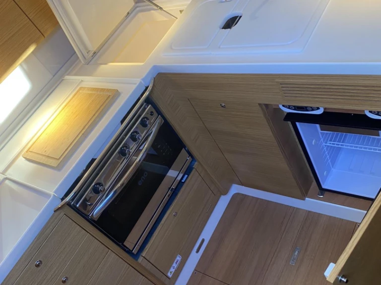 Boat rental X-Yachts X-Yachts X4.3 MkII in Lávrio on Samboat