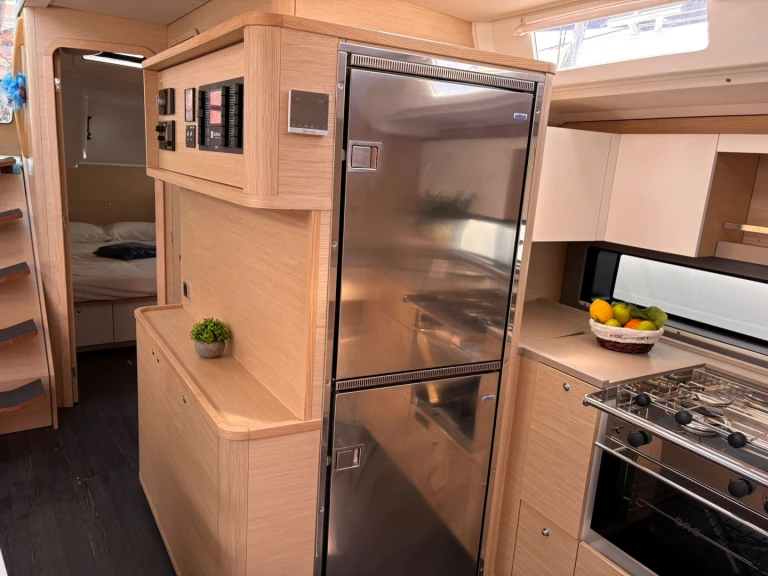 Sailboat rental in Furnari - Dufour Dufour 48