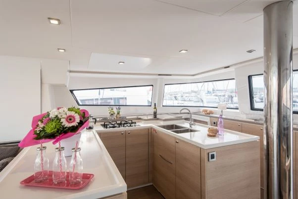 Bali Bali 5.4 in Nassau on SamBoat