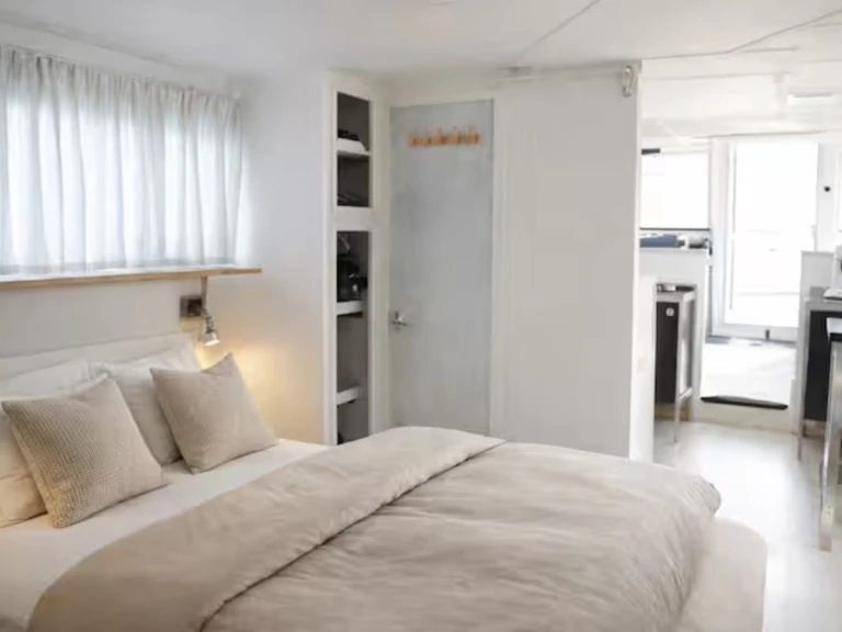 Porter-Haylett FB1325 charter bareboat or captained in  Saint-Jean-de-Losne