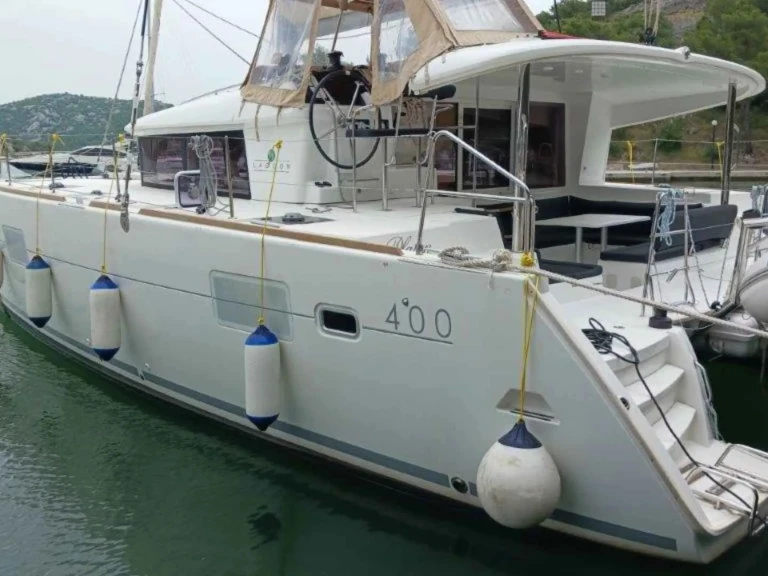 Bareboat Rental Catamaran Lagoon with a boat licence