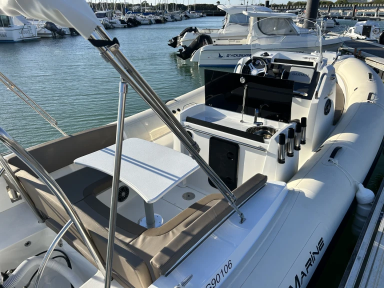 Rent a Pro Marine hélios 25 La Rochelle