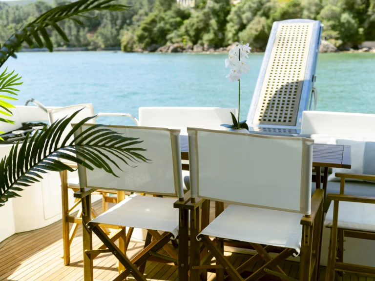 Luxury Yacht for rent Setúbal (Nossa Senhora da Anunciada) at the best price