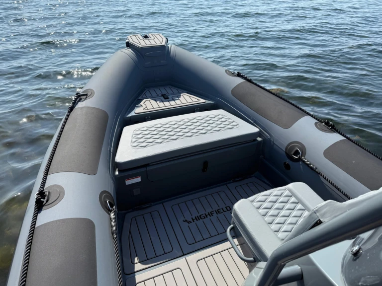 Bareboat Rental RIB Highfield with a boat licence