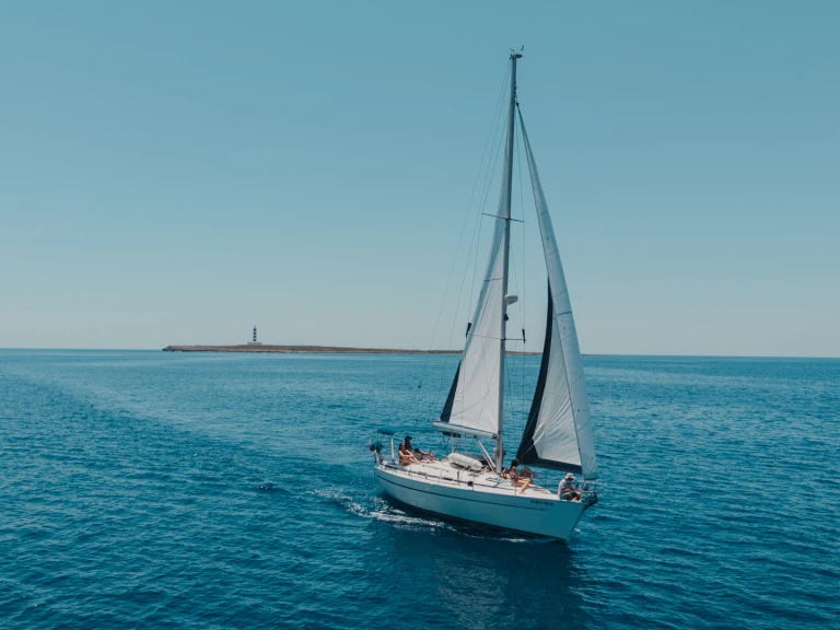 Sailboat rental in Mahón - Bavaria Bavaria 40