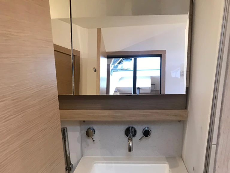 Rent a Dufour Dufour 530 Dénia