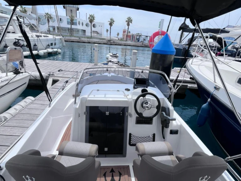 Motorboat rental in Port of Alicante - trident 530 Sport