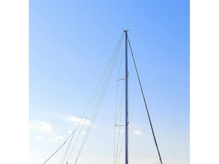 Sailboat rental with or without captain Bénéteau Alimos