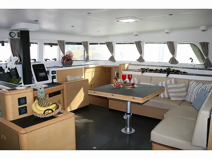 Yacht charter Alimos cheap Lagoon 500