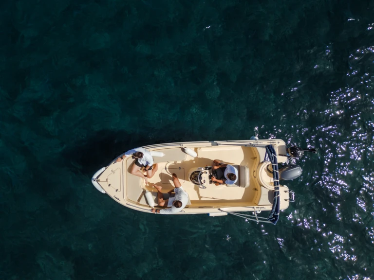 Bareboat Rental Motorboat Storm Boats with a boat licence